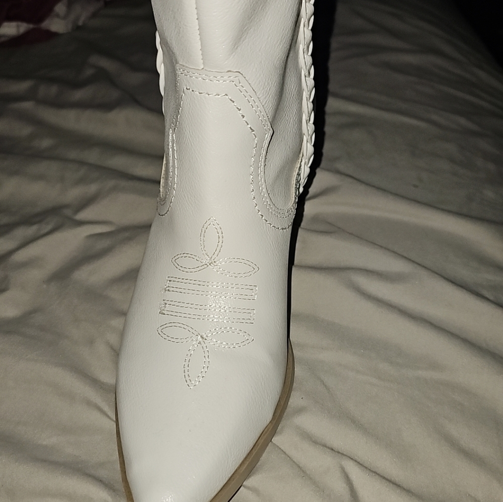 Dolce vita western boots